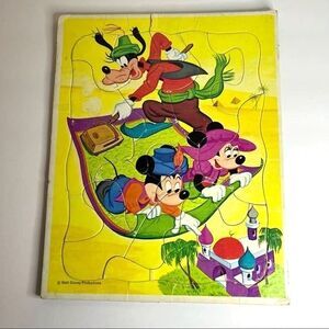 Vintage Walt Disney Mickey Mouse with Minnie & Goofy Frame Tray Puzzle